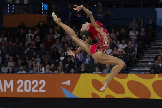 Carmel Kallemaa wins silver medal in rhythmic gymnastics clubs final at  Commonwealth Games